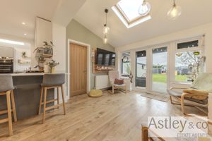 reception- click for photo gallery
